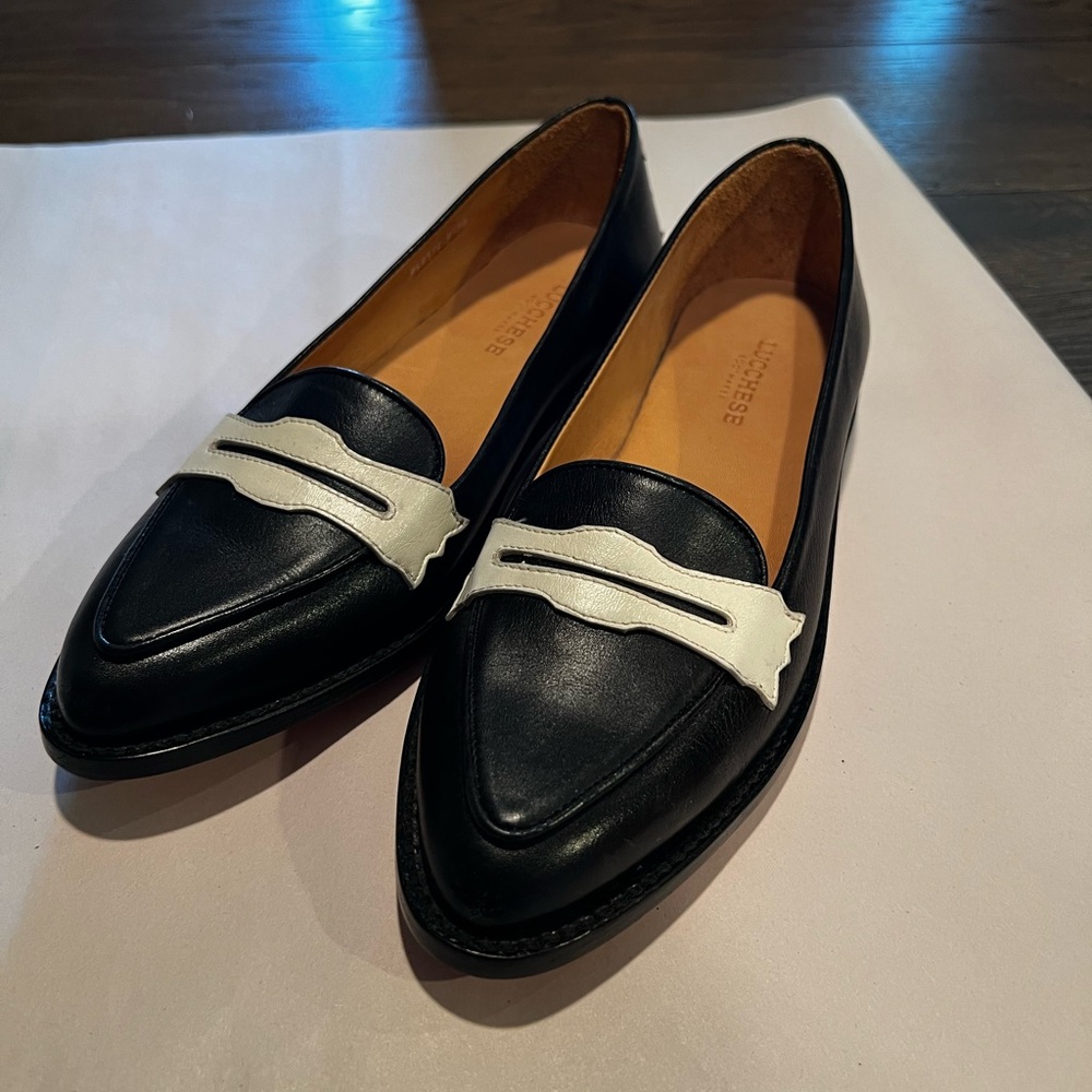 Lucchese black and white Penny Loafers 6.5